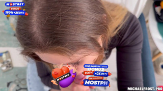 Ты чё, я не продаюсь! Всего лишь за деньги с незнакомцами ебусь ??