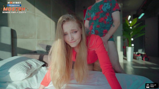 Мужик, наполни нектаром меня ?? А то вернулась из бара без мужика